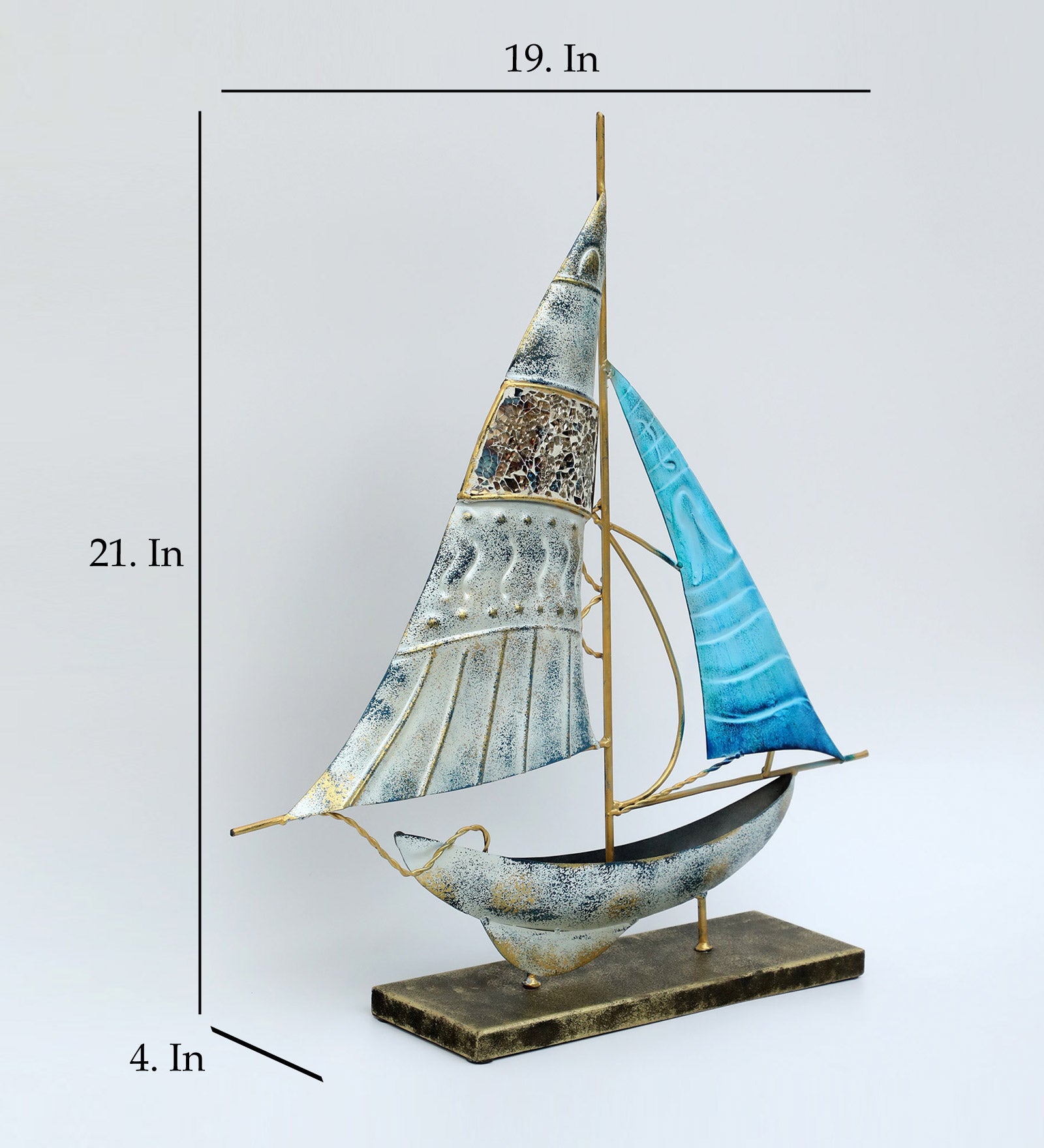 Vedas F-Blair Boat Table Decor