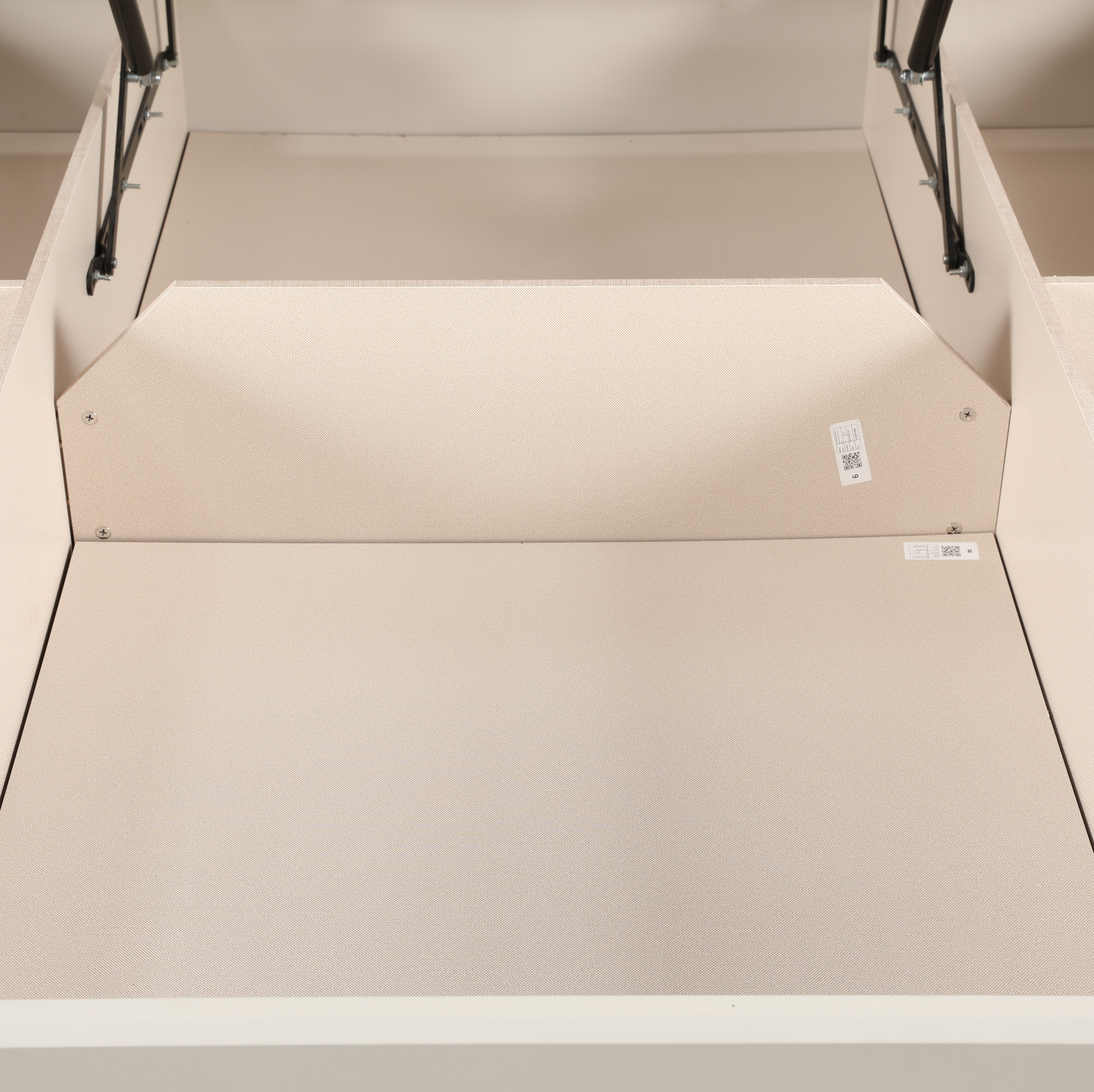 Aurora Queen Bed with Full Hydraulic Storage Pumicgrey