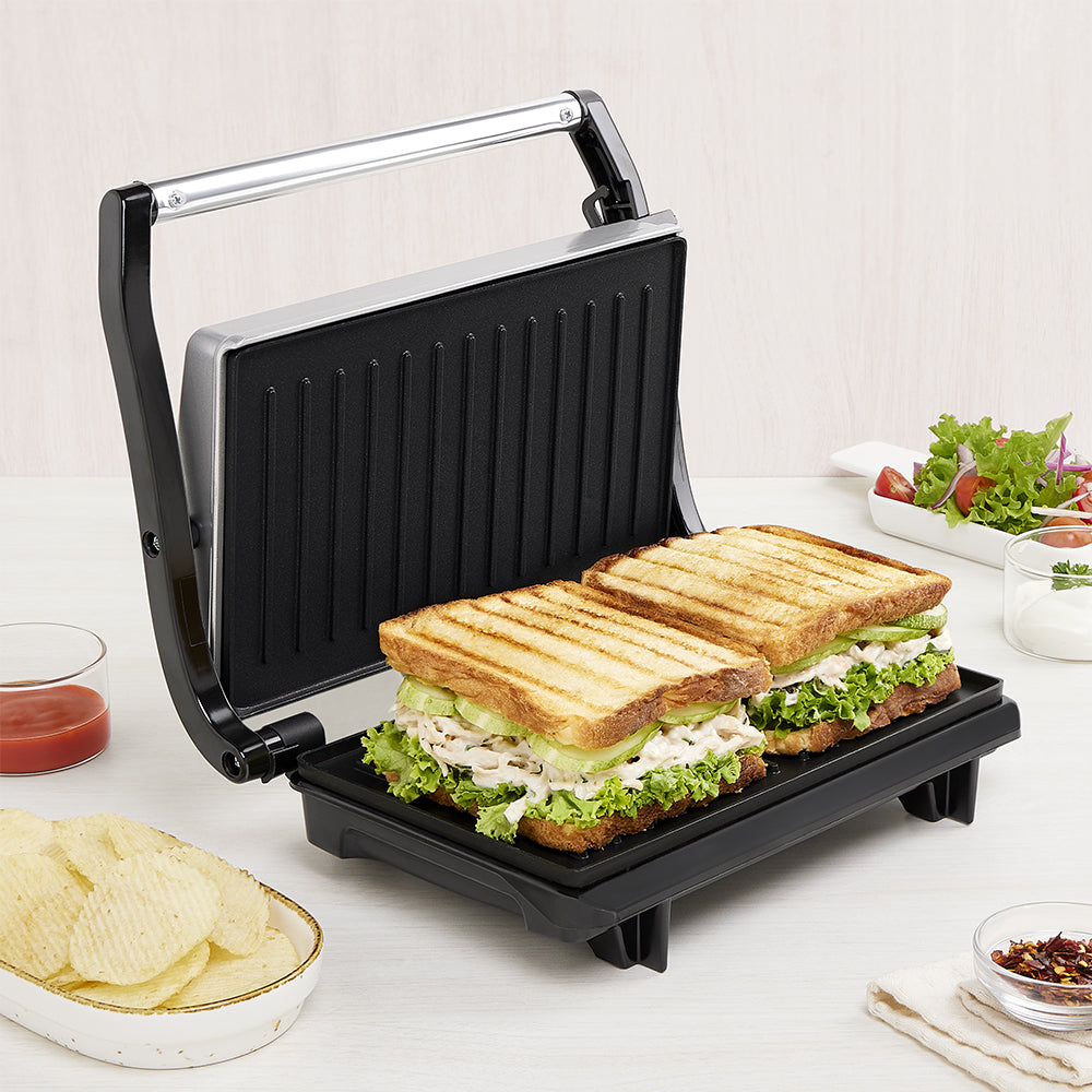 BOROSIL SANDWICH MAKER 700 WATT