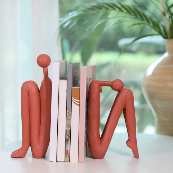 Miraya Modern 2pc Book End Polyresin Hand Finished Terracotta 26cm by Living Essence dimensions