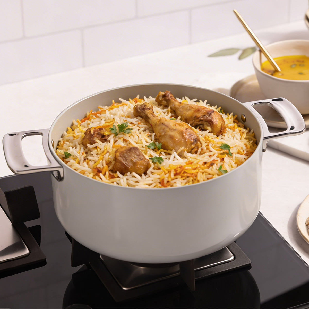Ember Cookware Arcilla Ceramic Dutch Oven 24cm | 5 Litre Non Stick Non Toxic Pot with Lid | ISI Certified | Ceramic Cookware | Biryani Pot | Steel Handle | PFAS & PTFE Free | 5-Year Warranty | Grey
