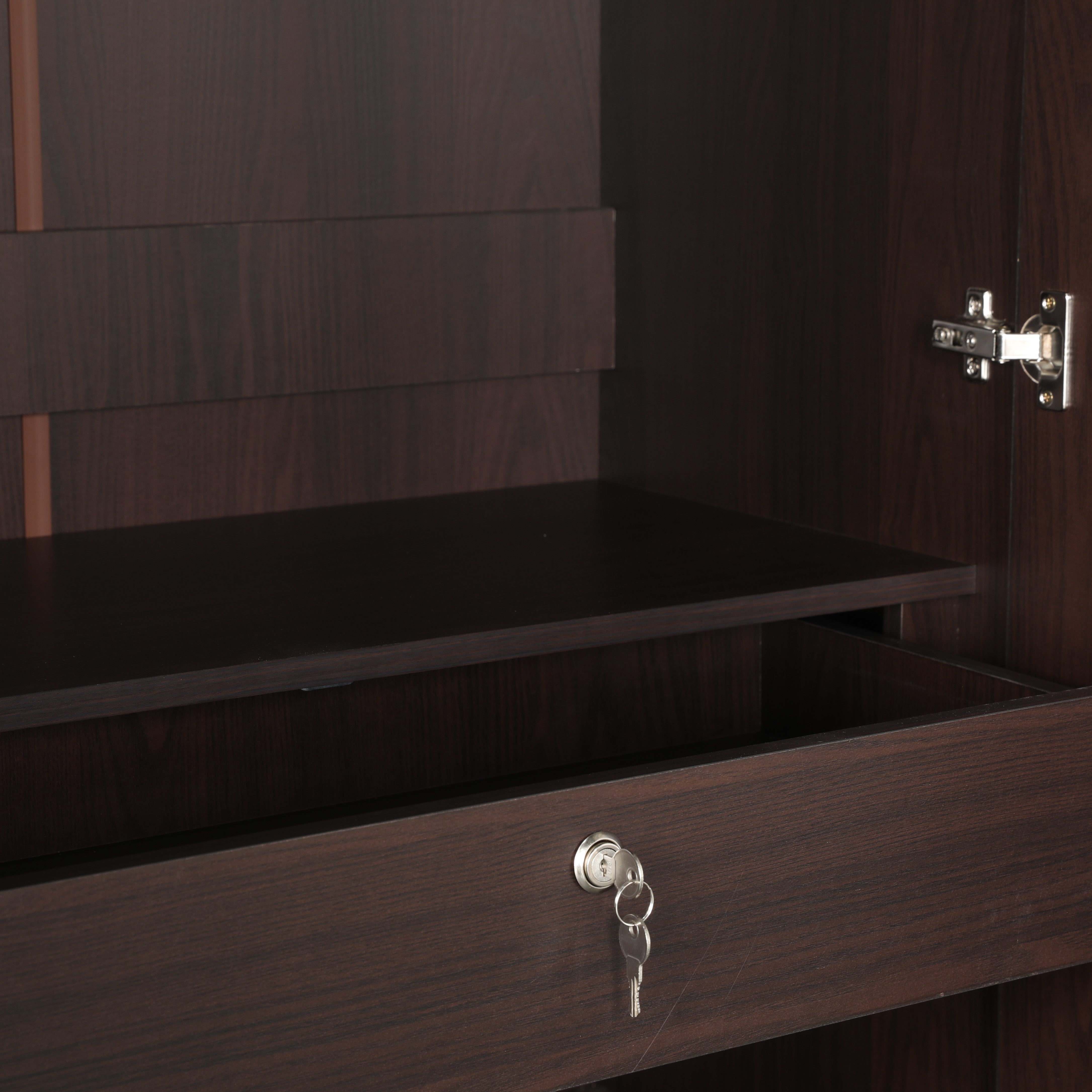 Willy Plus 4 Door Wardrobe Wlt