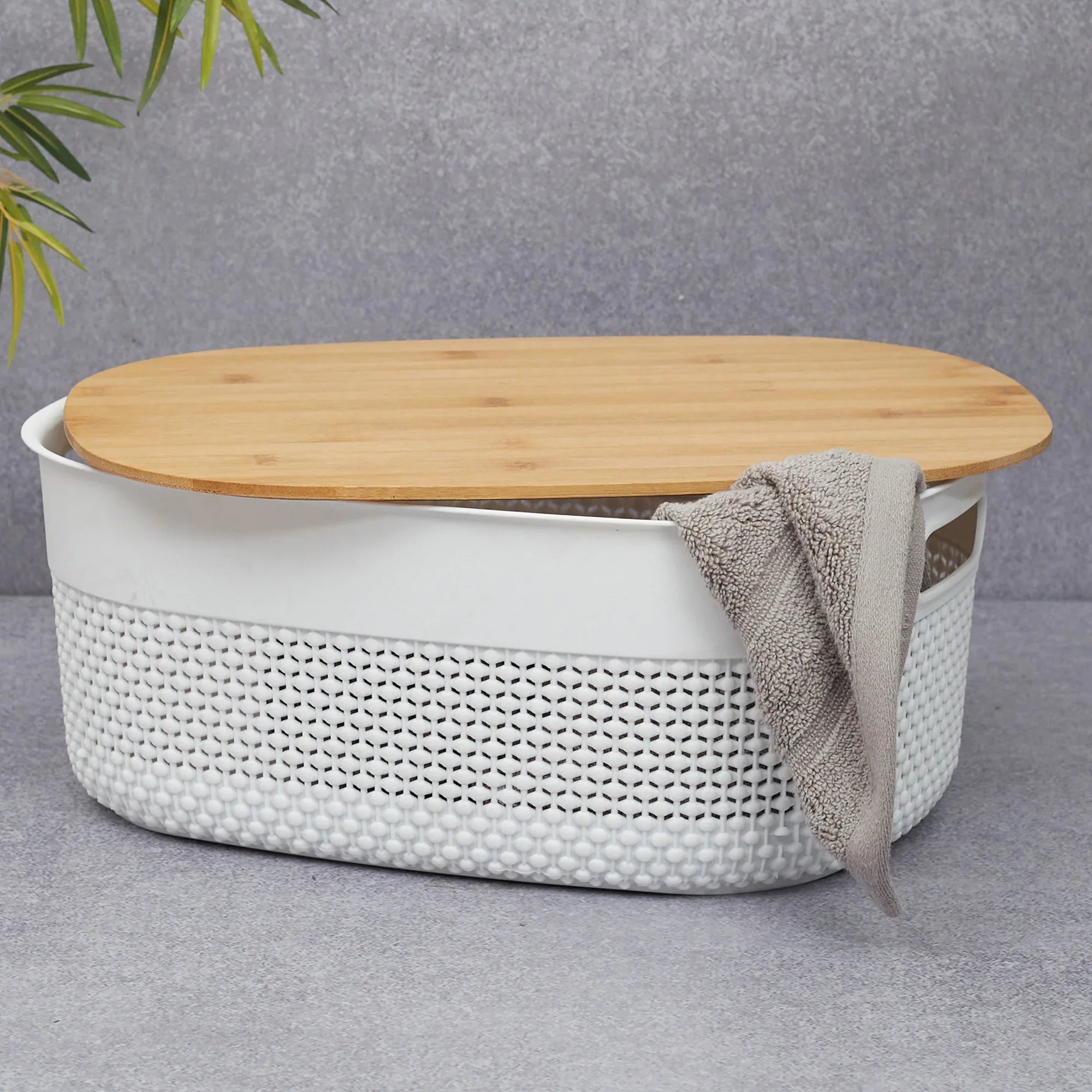 Stereo Plastic Oval Basket With Bamboo Lid 11.5 Ltr in White Colour - HomeTown