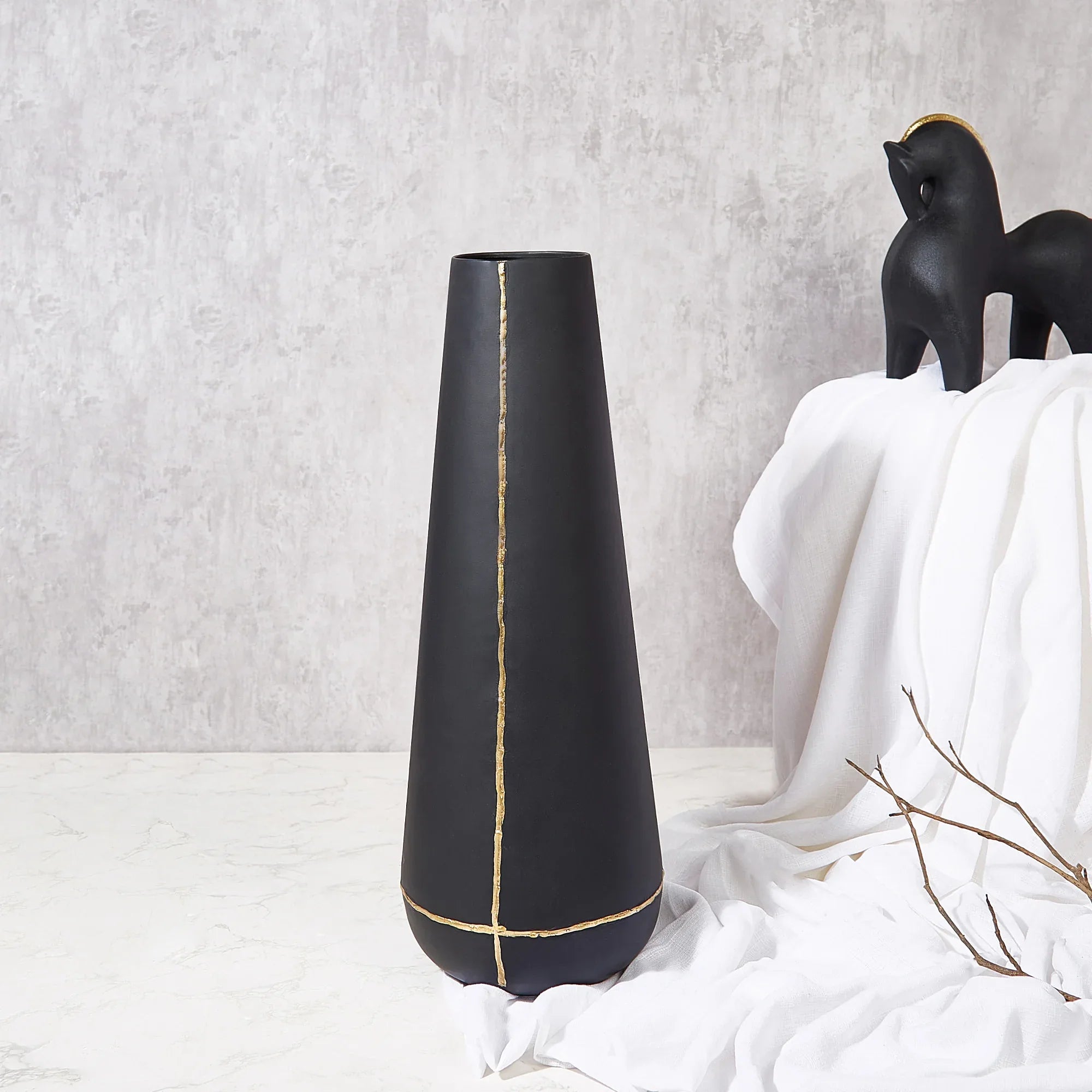 Mezzo Metal Vases 58 cm in Black Colour - HomeTown