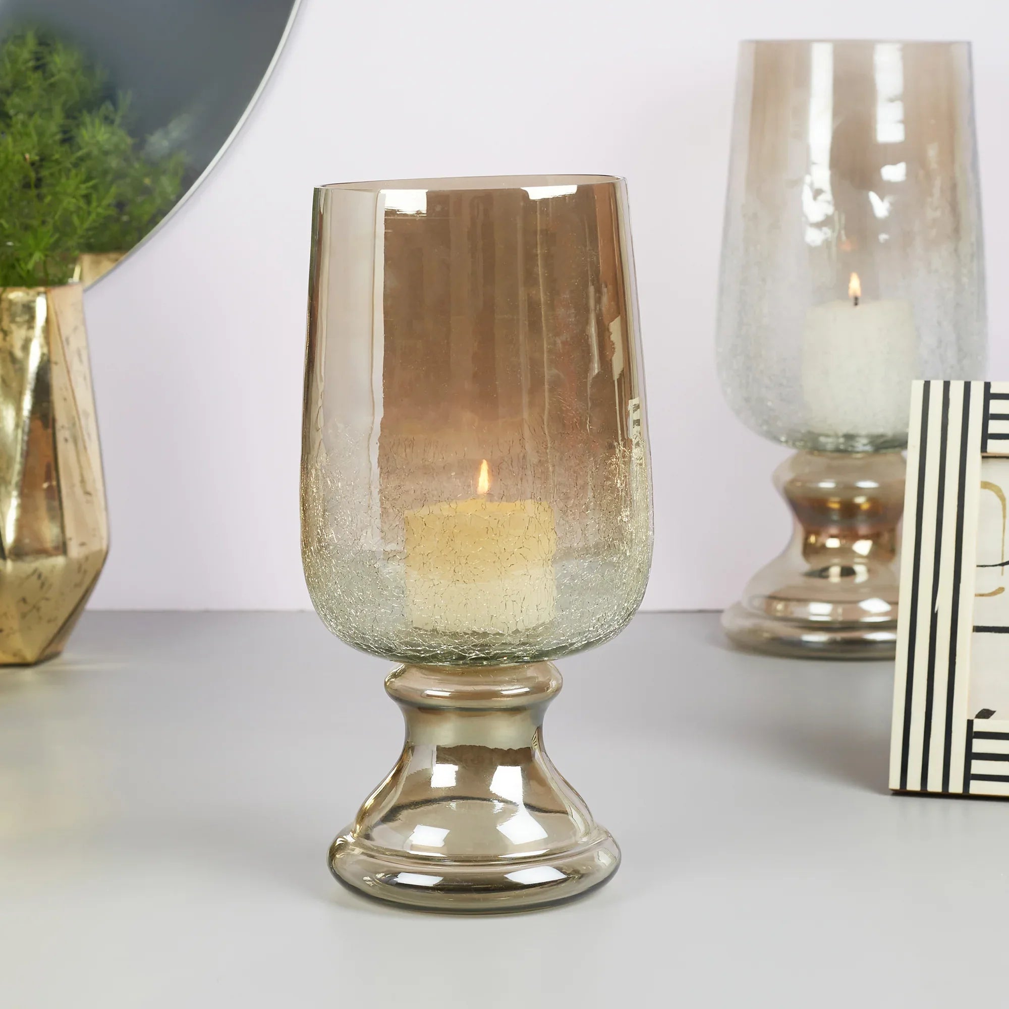 Phiona Glass Crack Handcrafted Hurricane Ombre 32 Cm in Black Colour - HomeTown