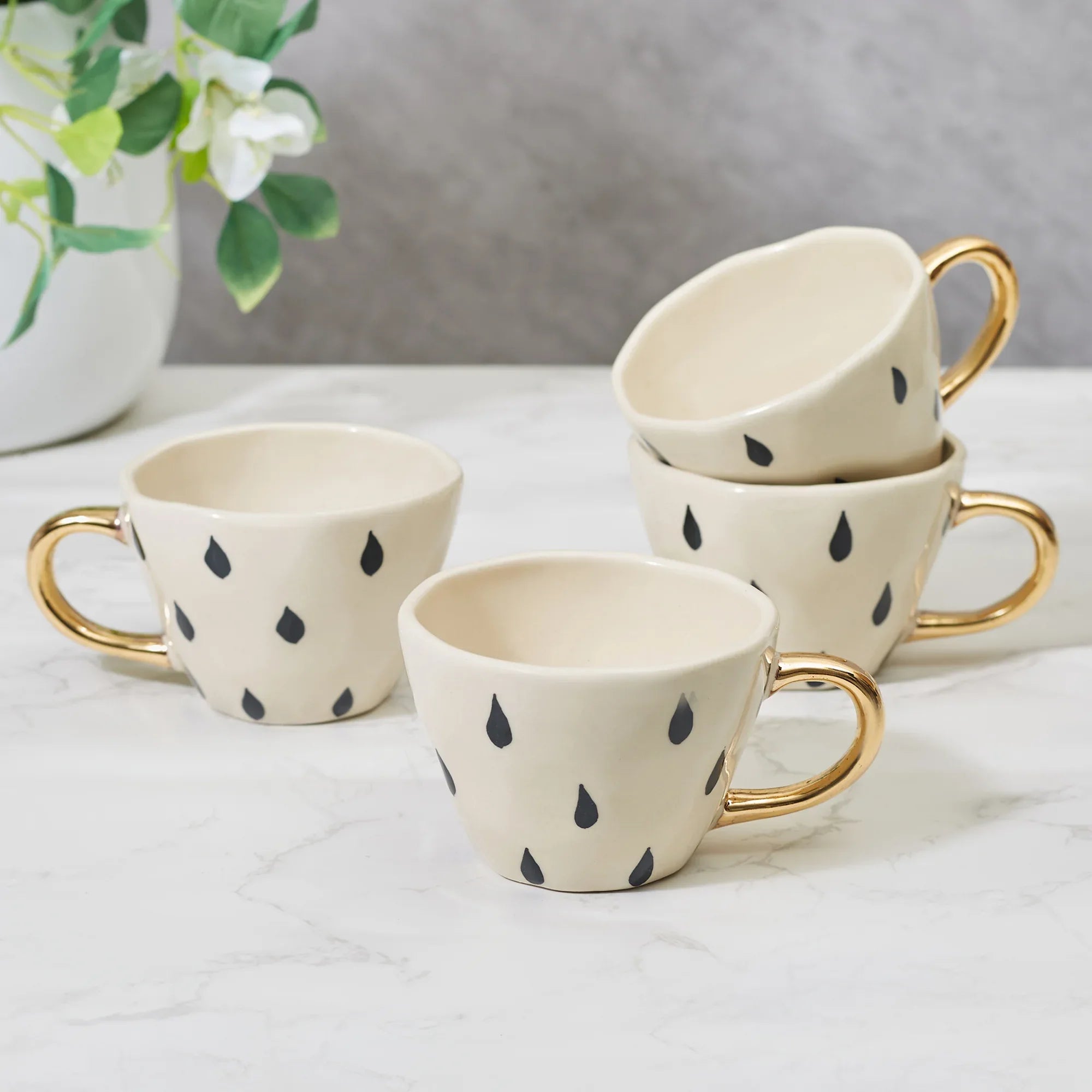 Fiesta Studio Pottery Droplet Tea Mug 250 ML Set of 4 with Real Gold Plating in Black & White Colour - HomeTown