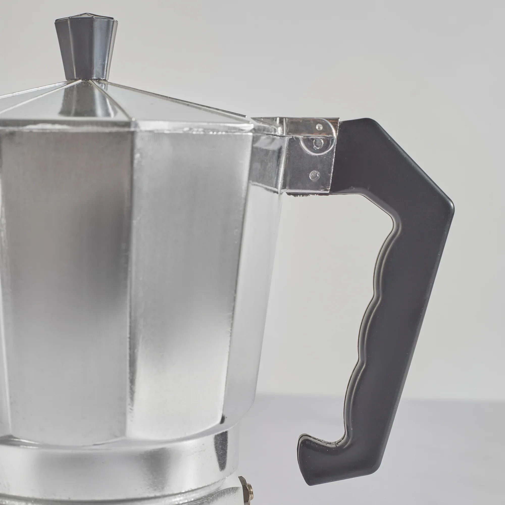 Brew Aluminium Moka Pot Coffee Maker 450 ml in Silver Colour - HomeTown