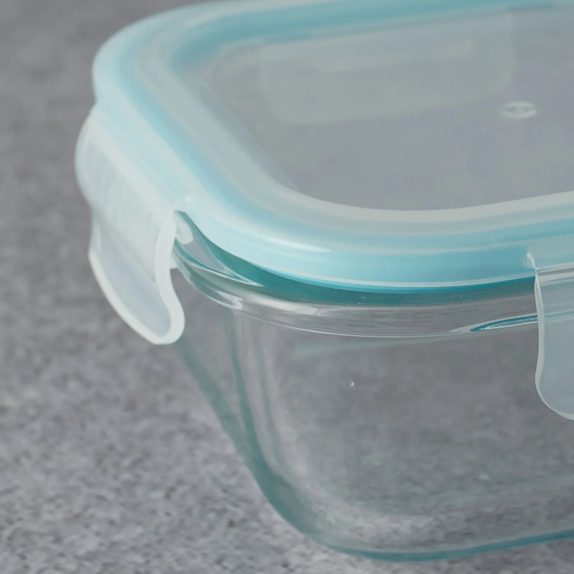 Robust Glass Square Container with PP Lid 520ML in Transparent Colour - HomeTown