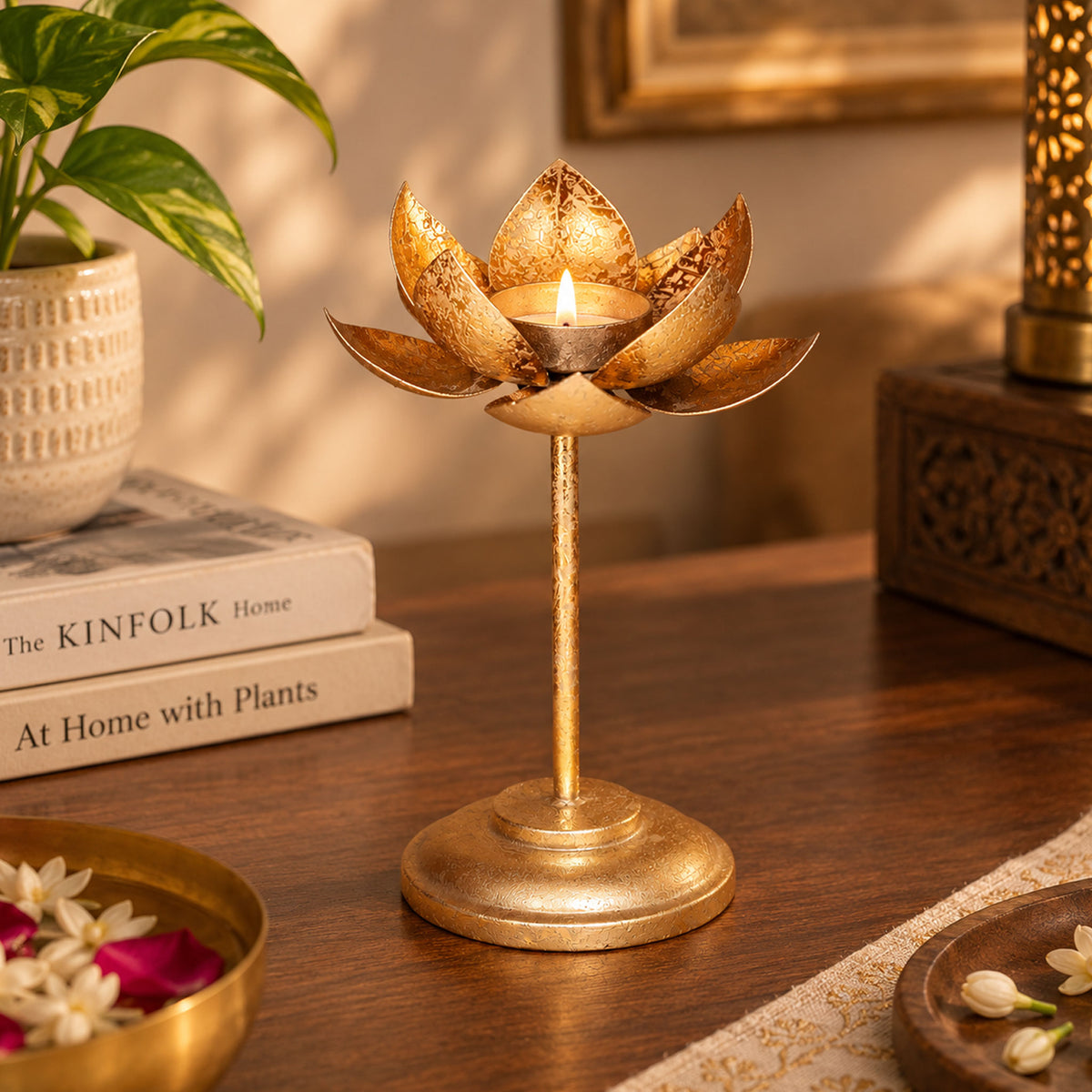 CGI Luxe Utsav Single Lotus Stand B Gold Finish | 11X11X18 cm