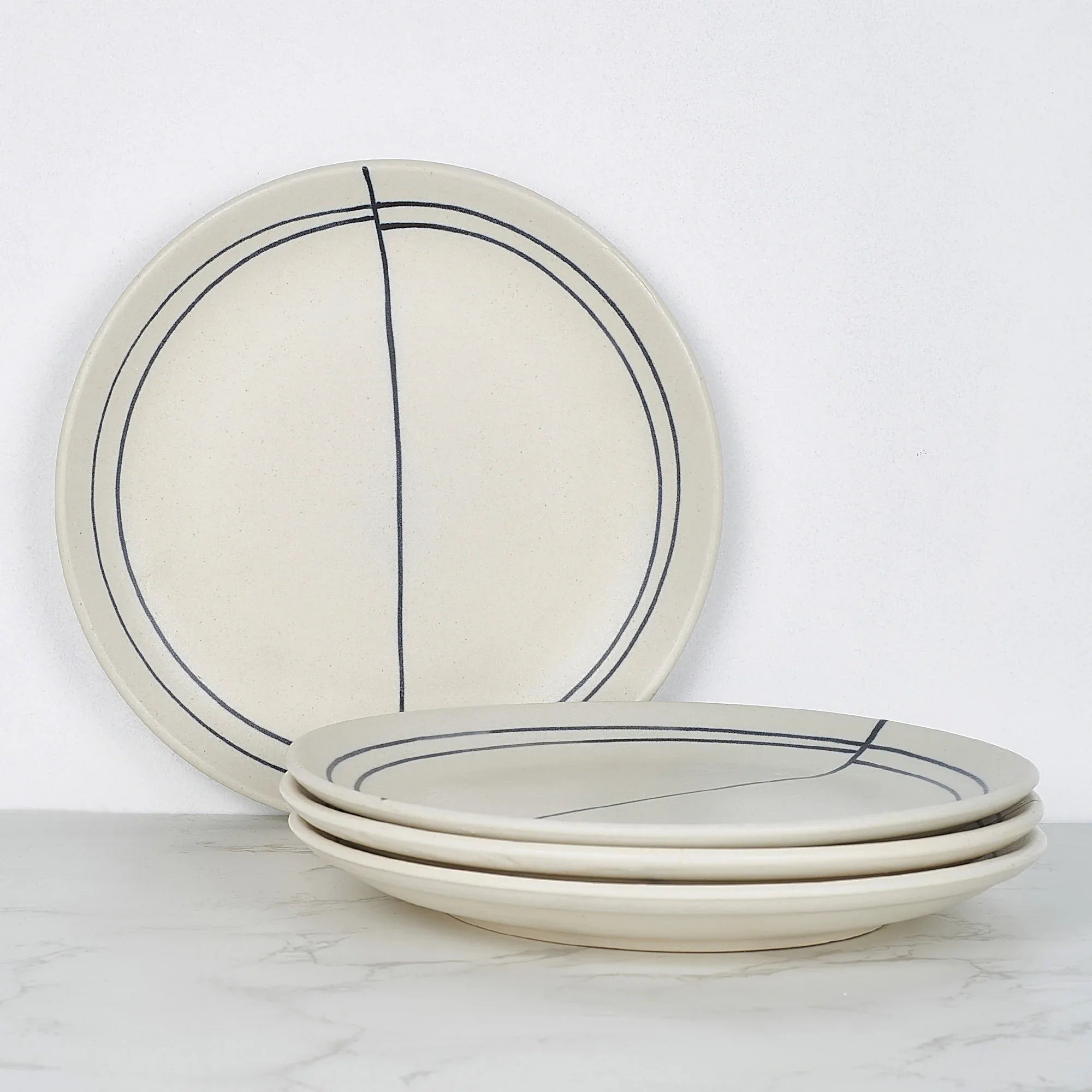 Artisanal Studio Pottery Stoneware Dinner Plate Set of 4 in Black & Ecru Colour - HomeTown