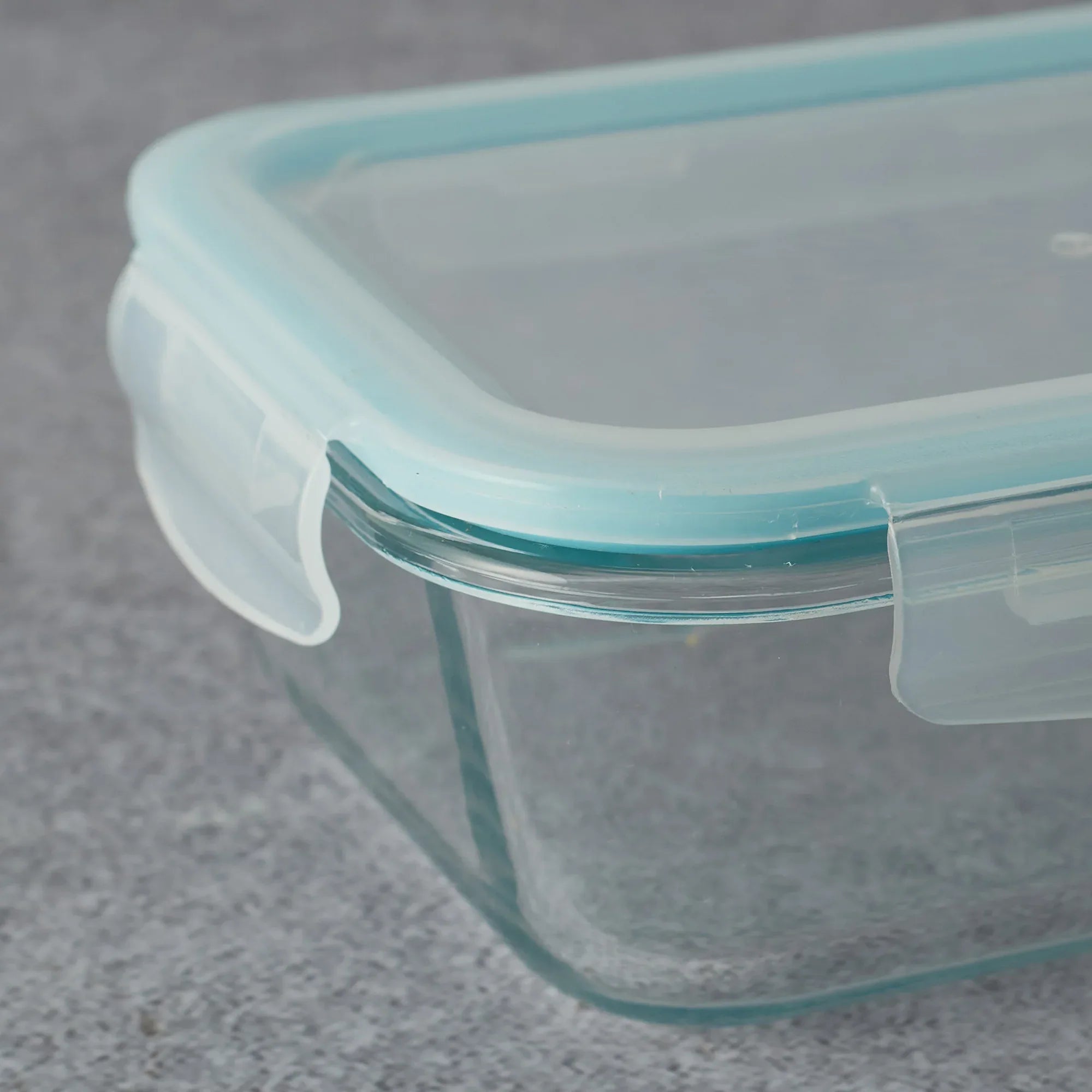 Robust Glass Rectangle Container with PP Lid 1050ML in Transparent Colour - HomeTown