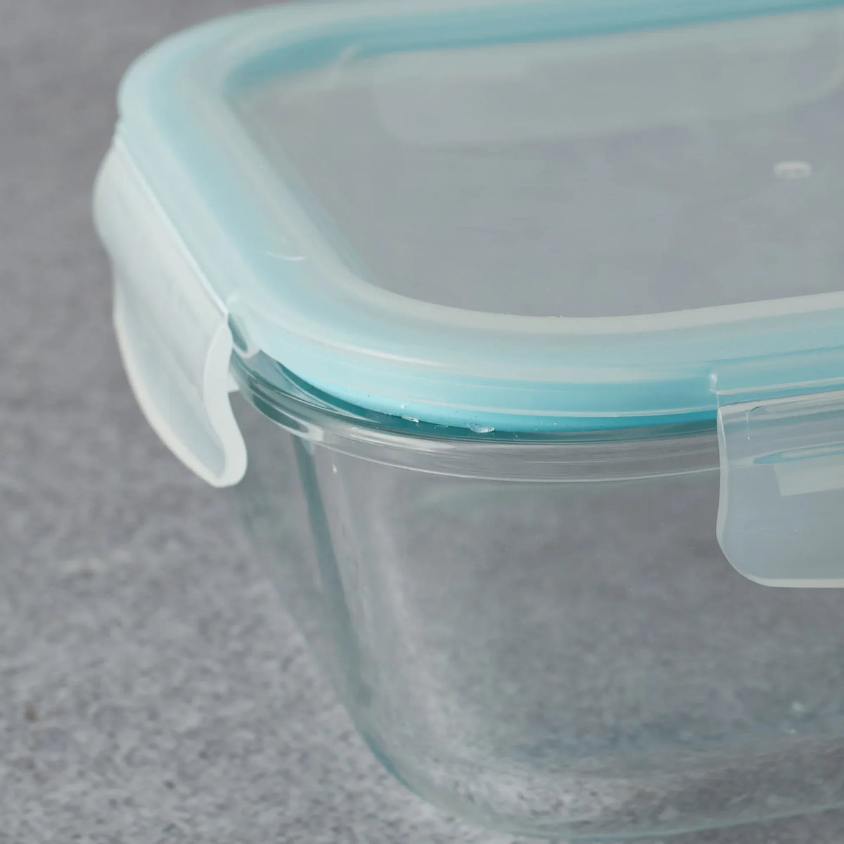 Robust Glass Square Container with PP Lid 1100ML in Transparent Colour - HomeTown