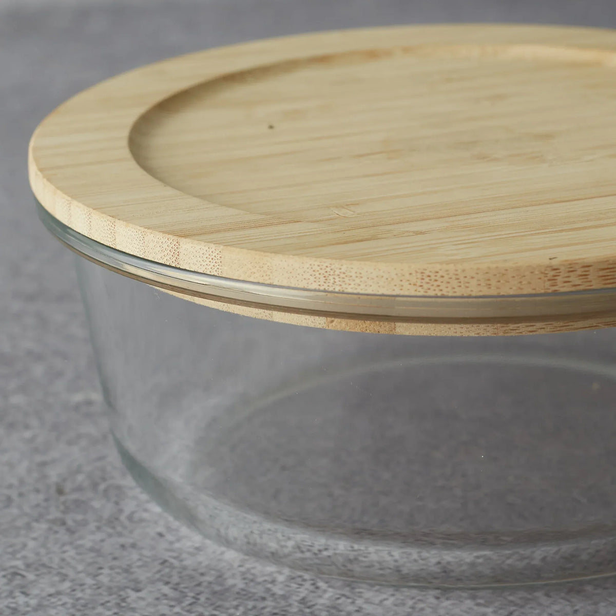 Robust Glass Round Container with Bamboo Lid 950ML in Transparent Colour - HomeTown