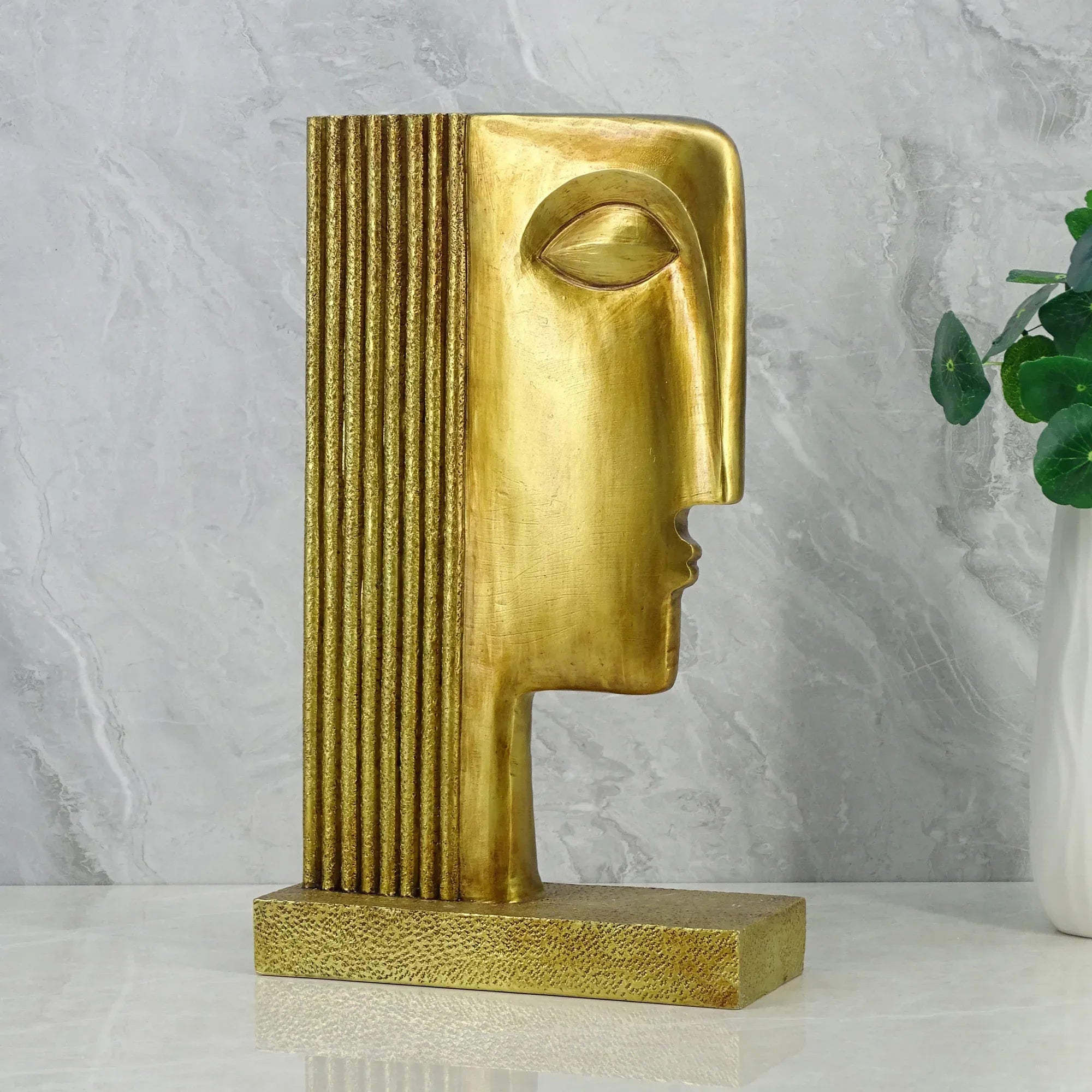 Willow Polyresin Egyptian Lady Face 35Cm in Gold Colour - HomeTown