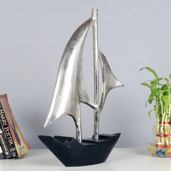 Dream Boat Silver& Black Aluminium Table Accent dimensions