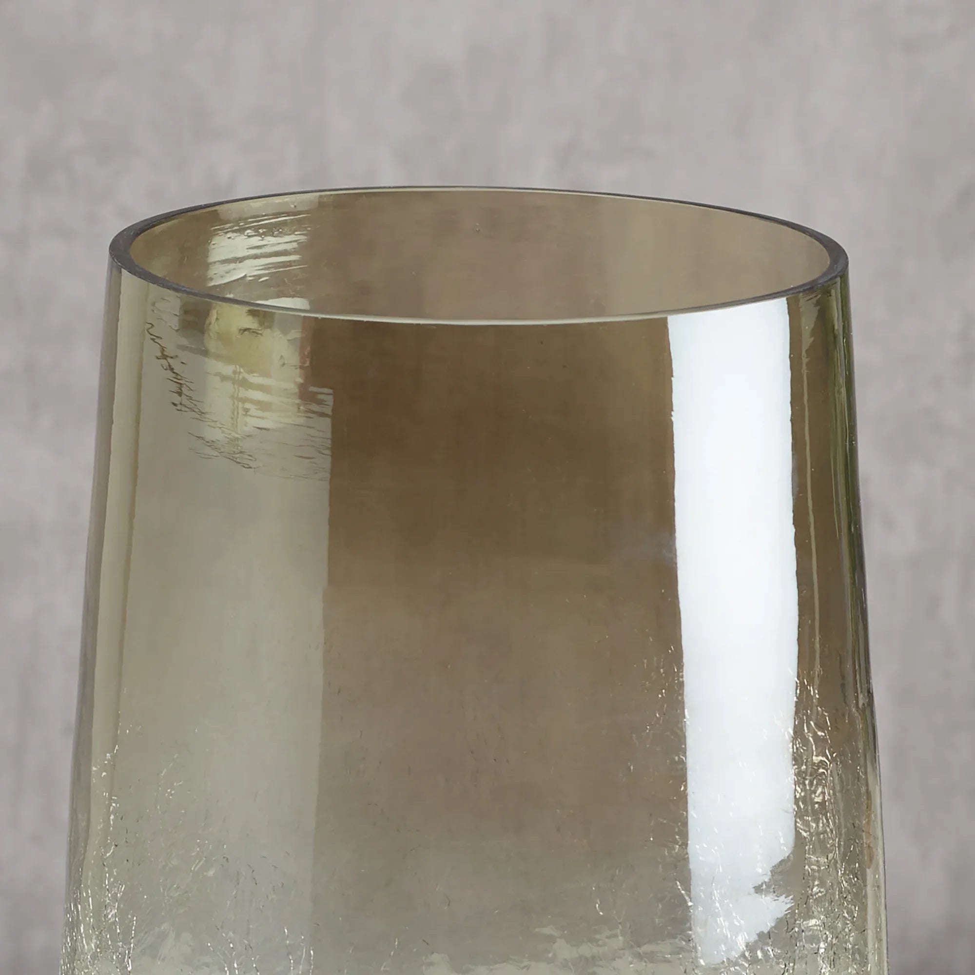 Phiona Glass Crack Handcrafted Hurricane Ombre 42 Cm in Black Colour - HomeTown