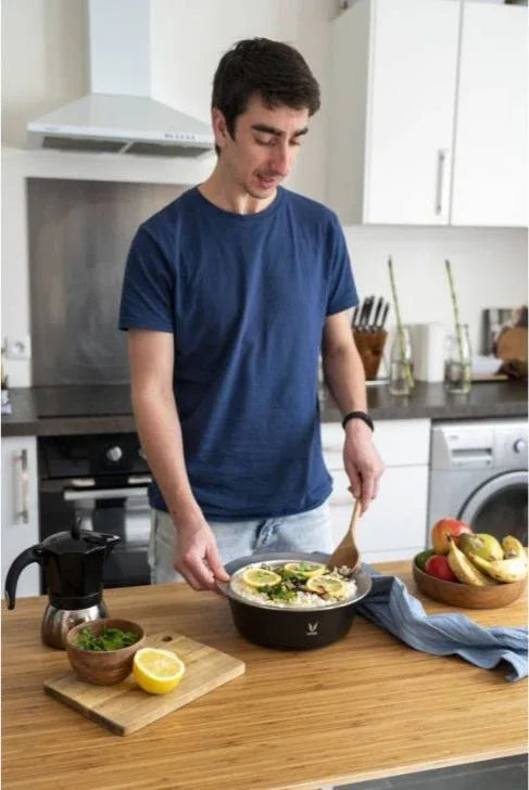 Haute Case Stainless steel HauteCase 1100 ml in Sable Black Colour dimensions