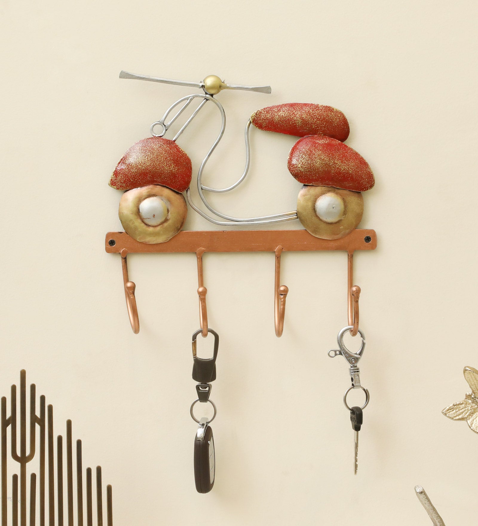 Vedas Victor Scooter Decorative metal Wall Hooks