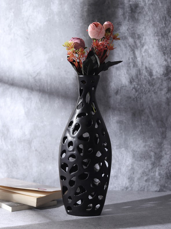 Sophia Floral Vase Black dimensions