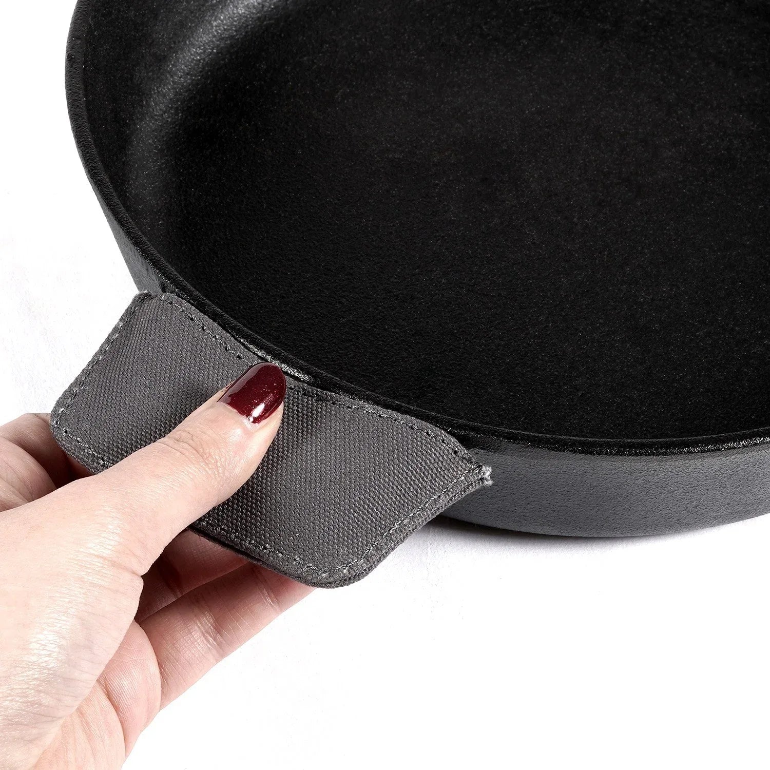 Cast Iron Induction Base Enamel Free Kadai With Glass Lid 20Cm 1.4 Lt In Black Colour by Meyer - HomeTown