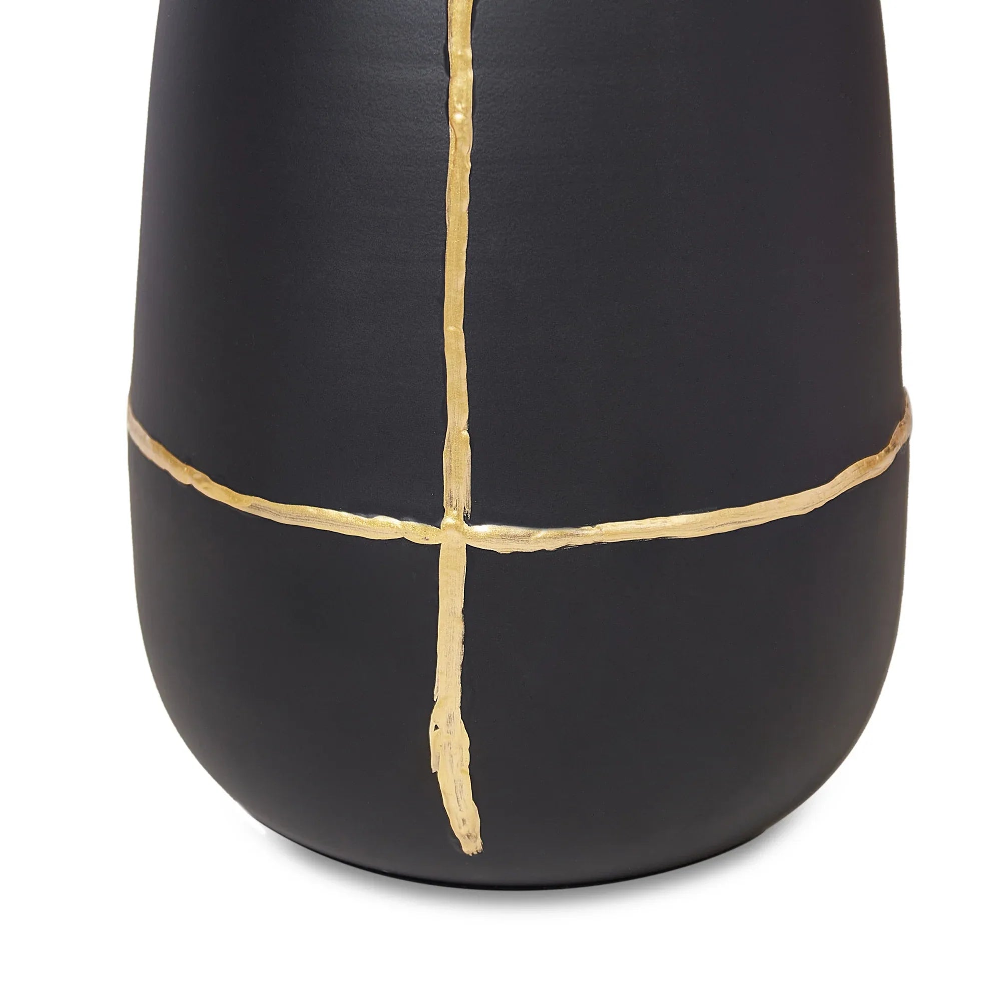 Mezzo Metal Vases 35 cm in Black Colour - HomeTown