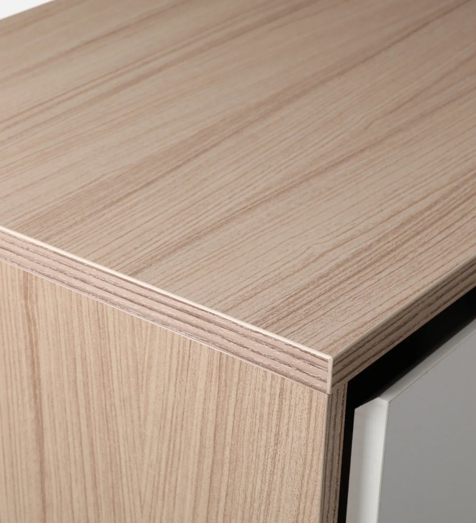 Ambra Chest Of 5 Drawers - HomeTown