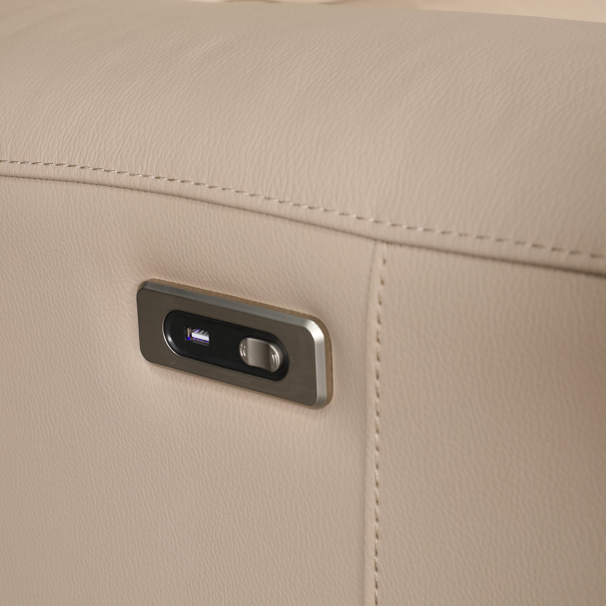 ELIO HALF LEATHER ELECTRIC RECLINER