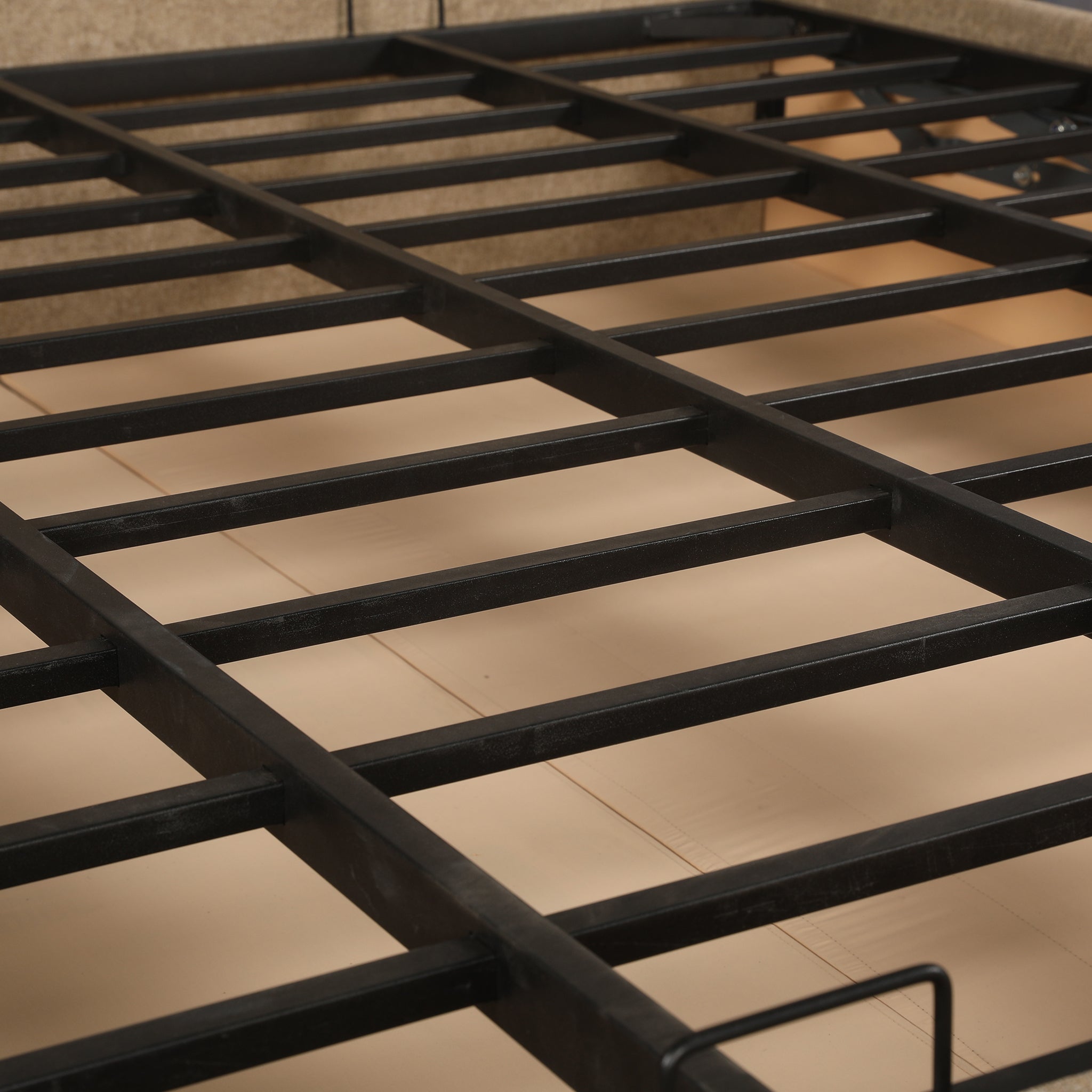 Celesto Upholstered Hydraulic Bed | King | Light Brown