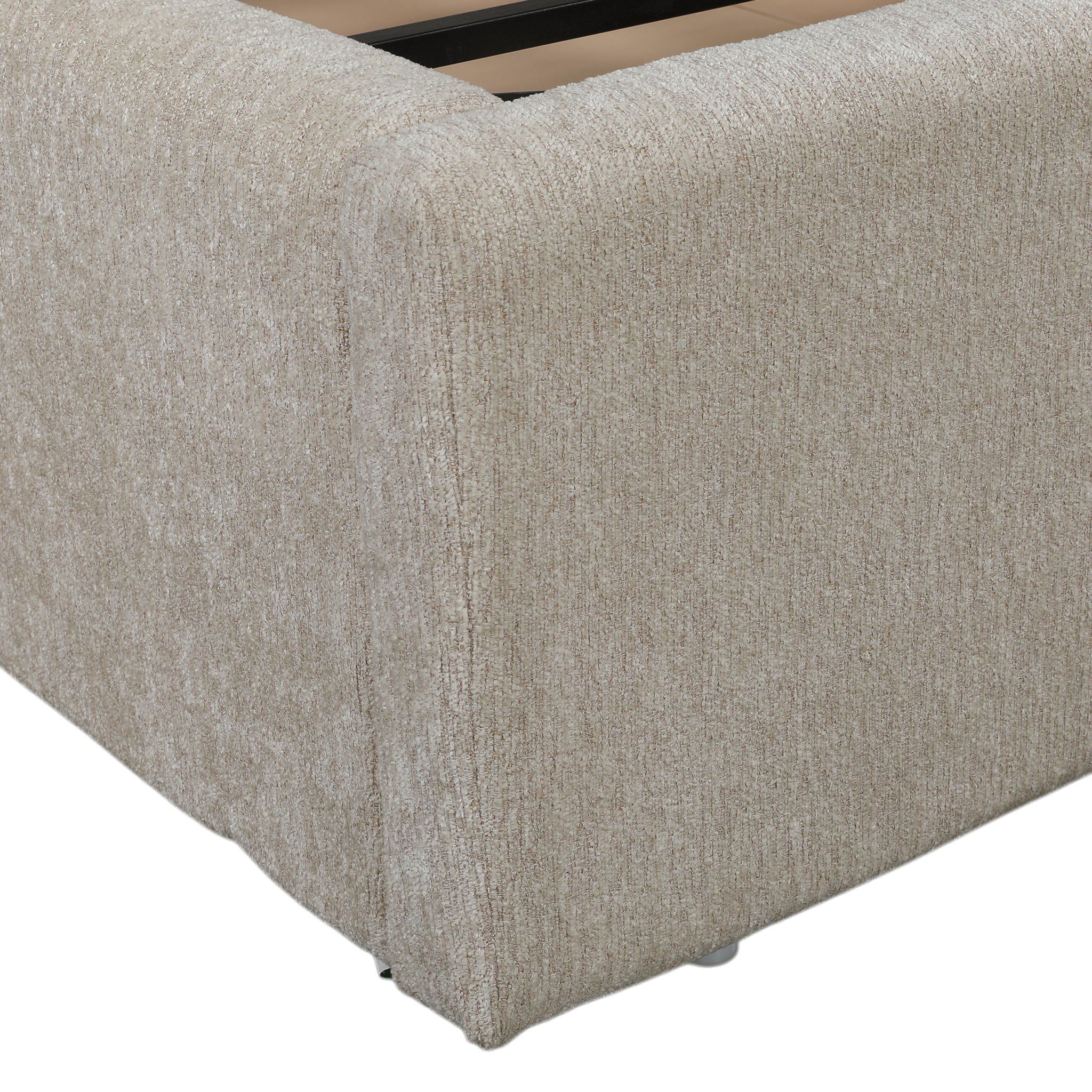 Cloudrest Upholstered Hydraulic Bed | Queen | Beige