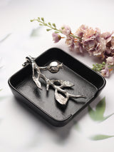 De Massion Leafy Tissue Holder in Black Silver