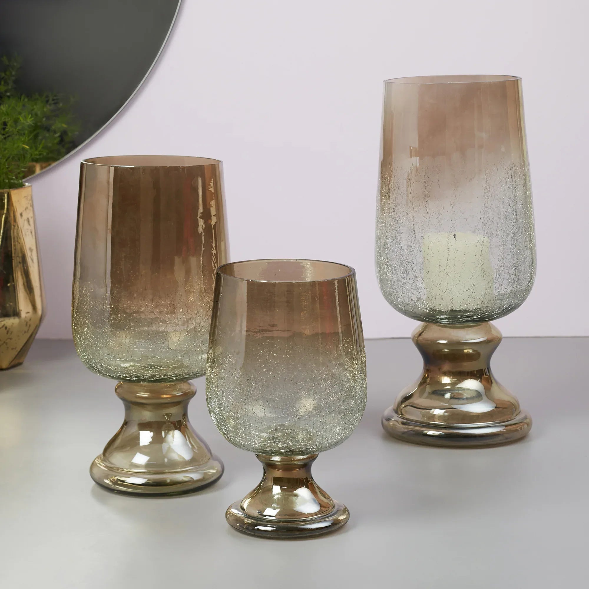 Phiona Glass Crack Handcrafted Hurricane Ombre 42 Cm in Black Colour - HomeTown