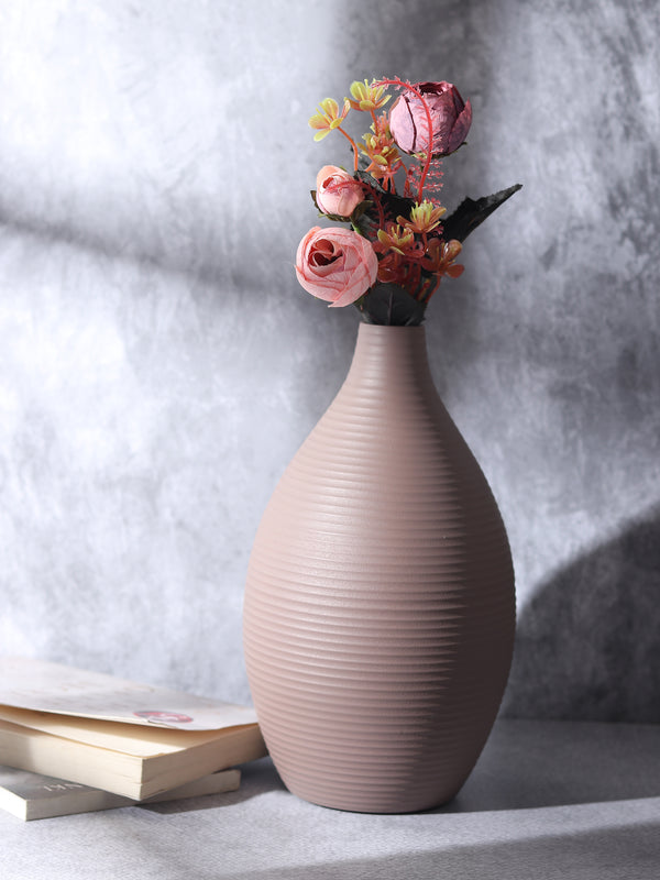 Vesera Pink Enamel Vase dimensions