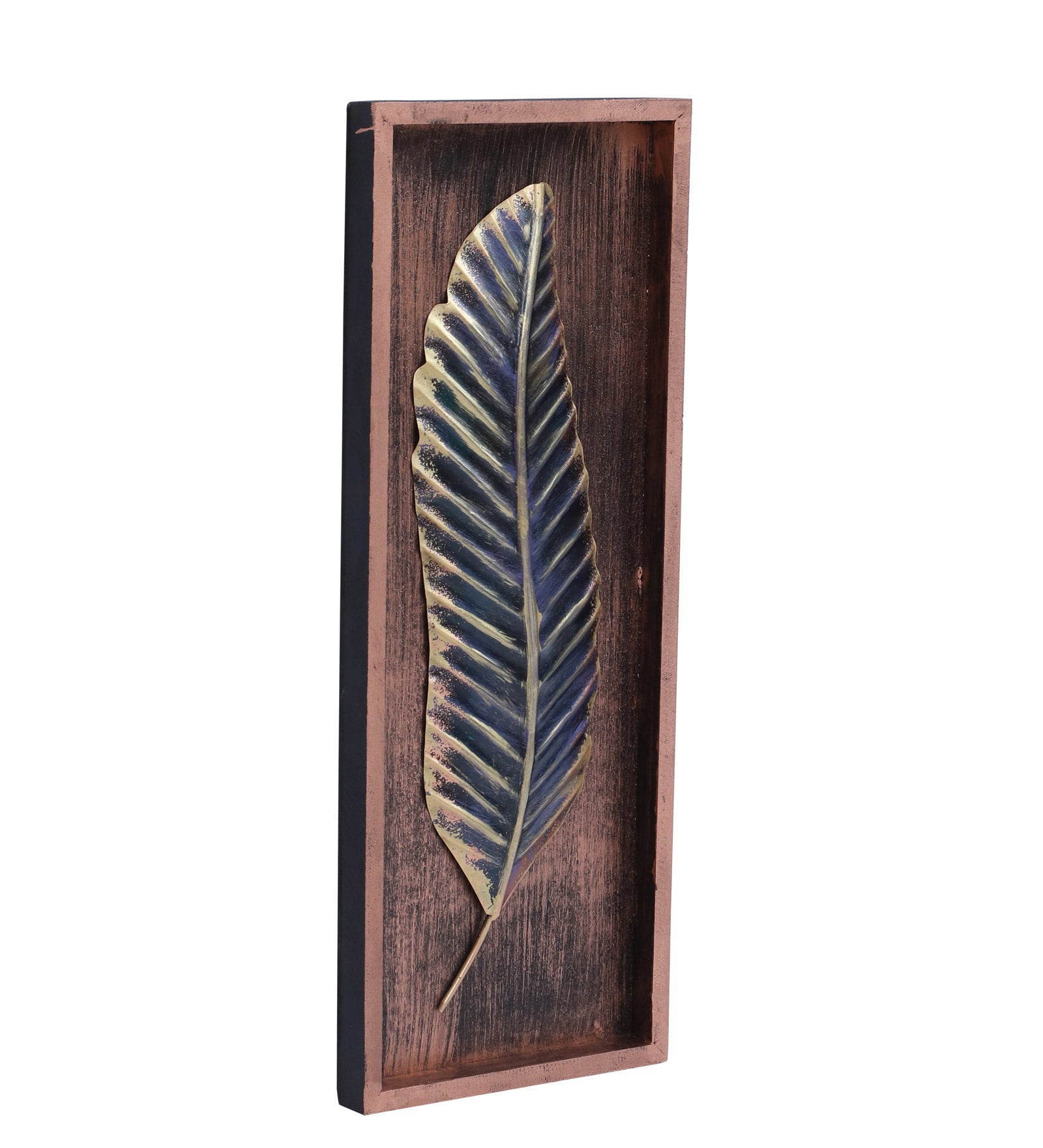 Vedas W-LARA LEAF WALL DeCOR