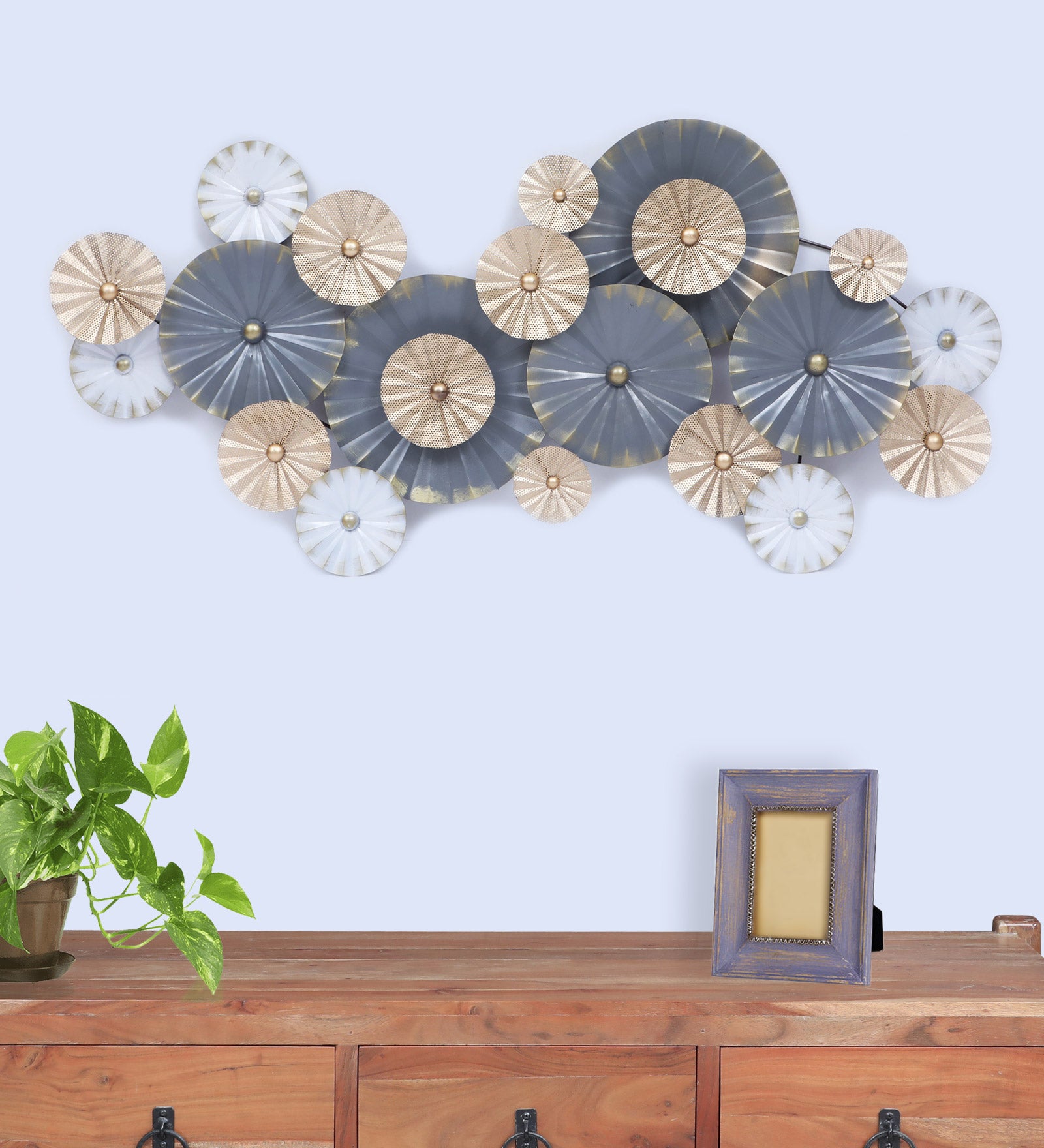 Vedas W-MORA WALL DeCOR