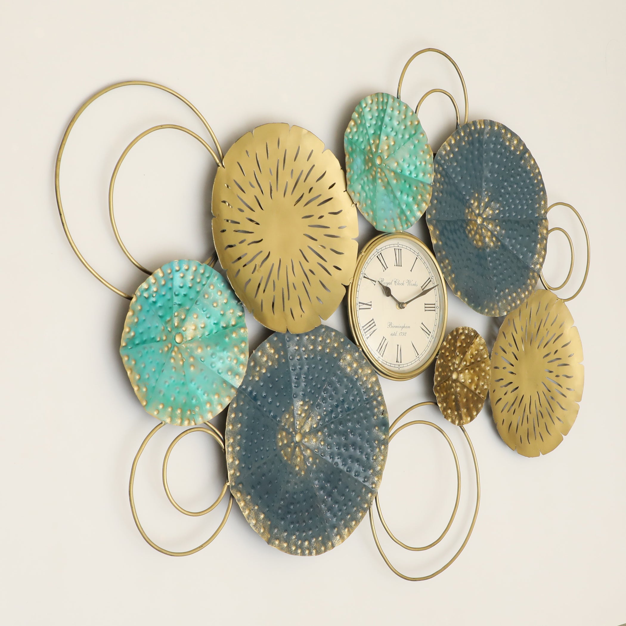 Vedas F-Akoko Round Wall Decor with clock