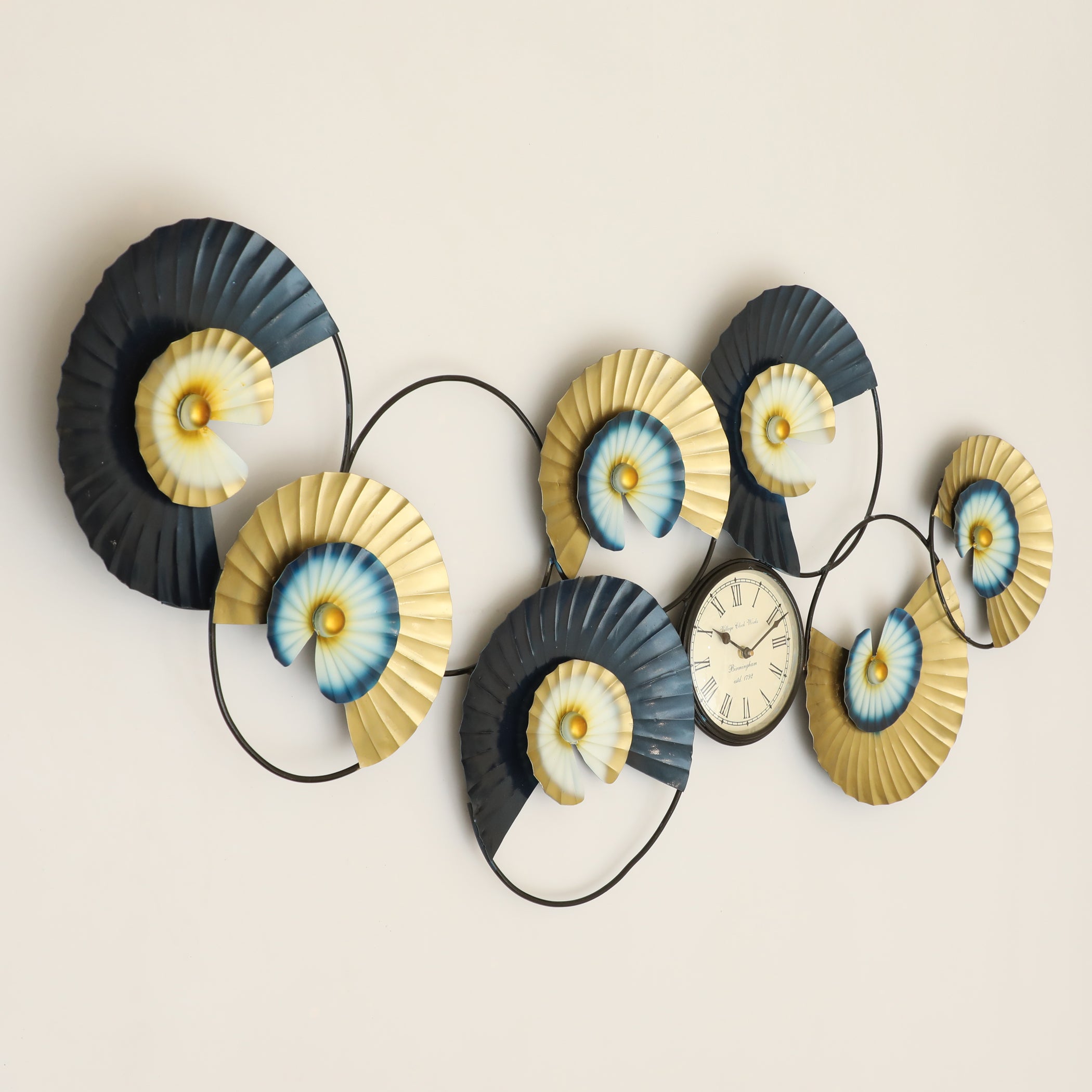 Vedas W-Levan Abstract Circle Wall Decor with clock