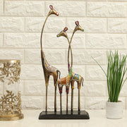 Vedas F-Goldie Giraffe Table Decor/1