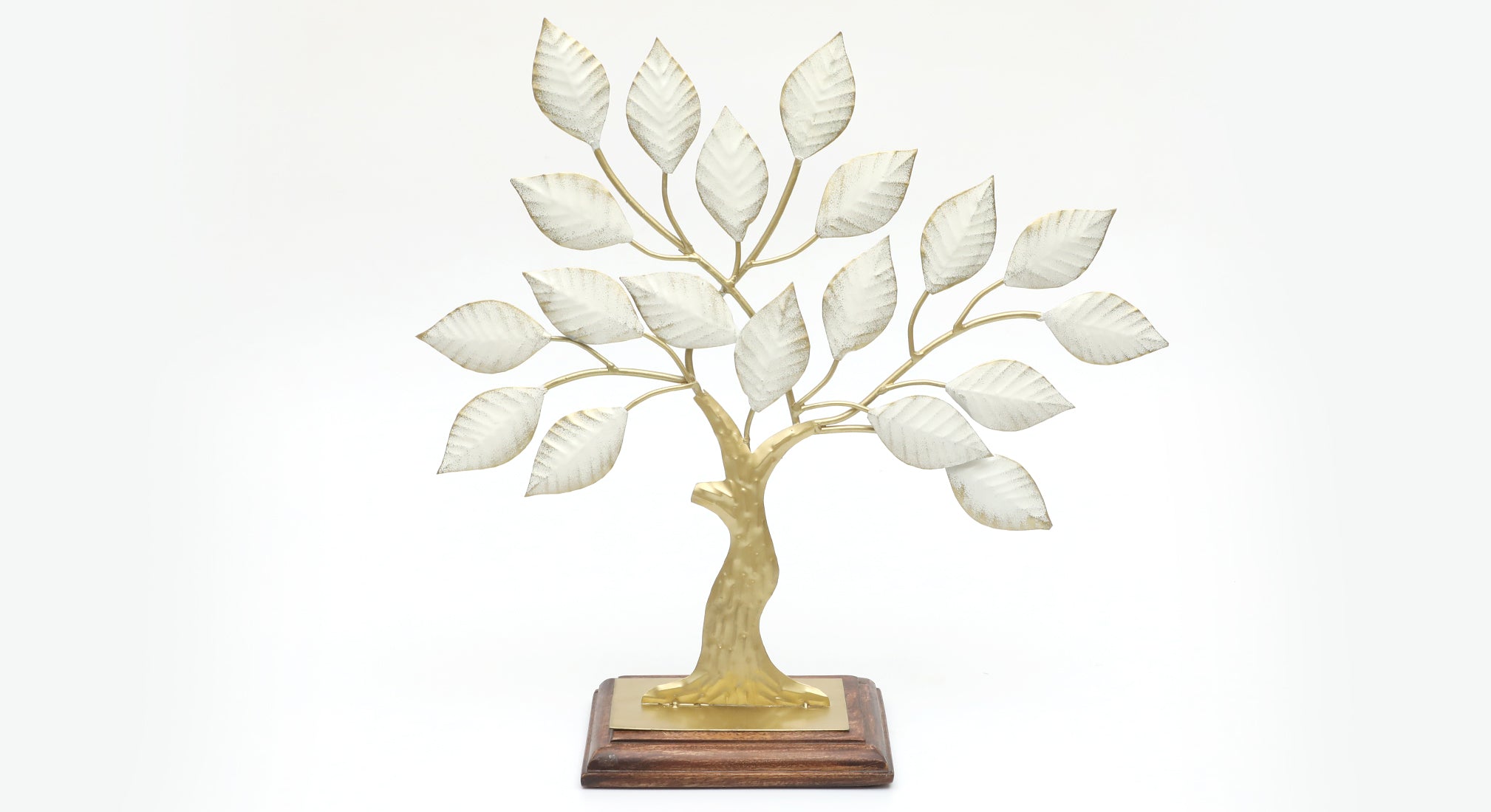 Vedas F-Silver Lining Tree Table Decor
