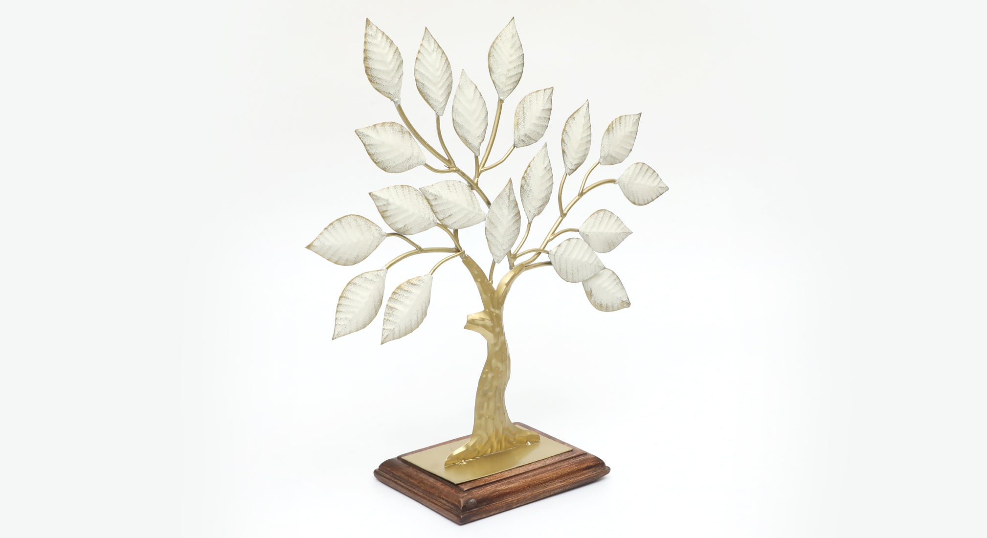 Vedas F-Silver Lining Tree Table Decor