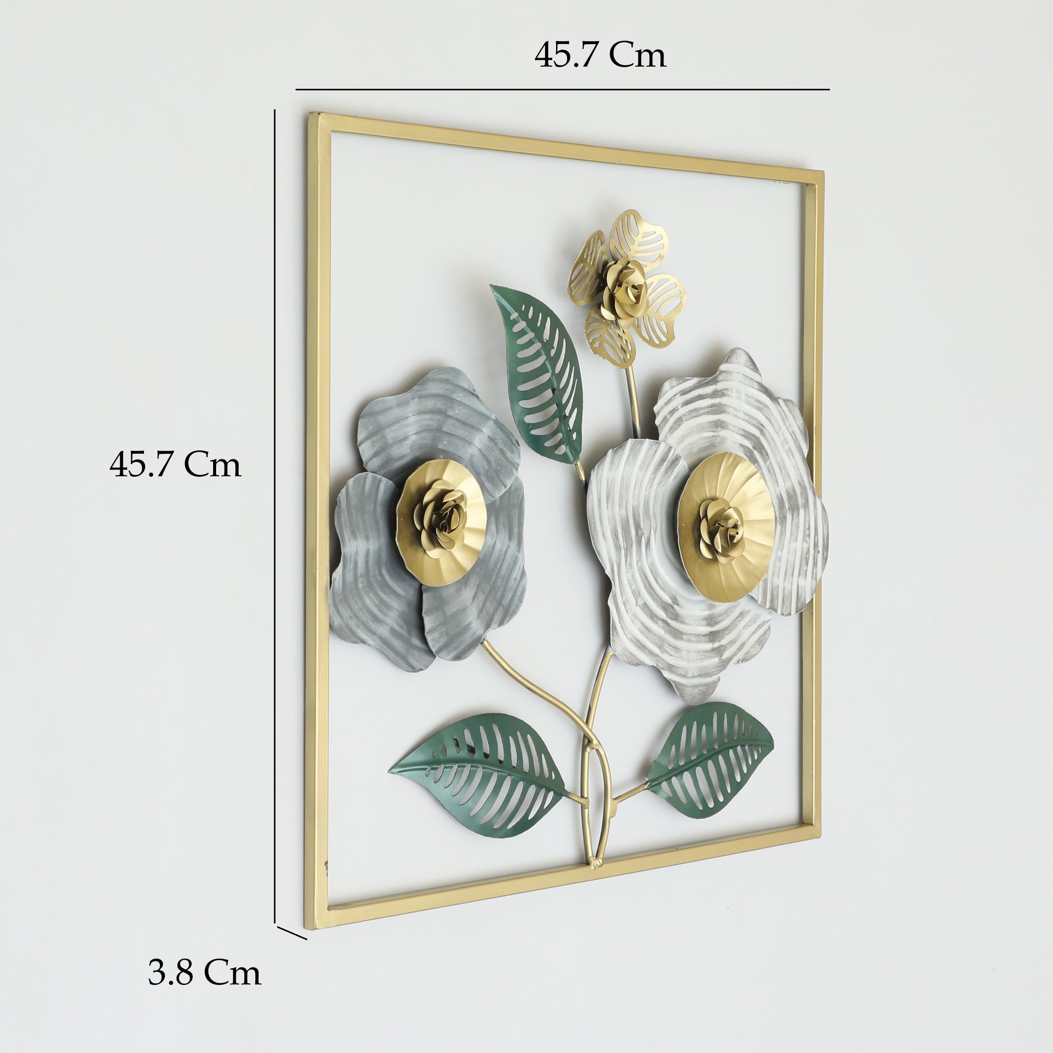 Vedas W-Yamini Square three flower Wall Hanging