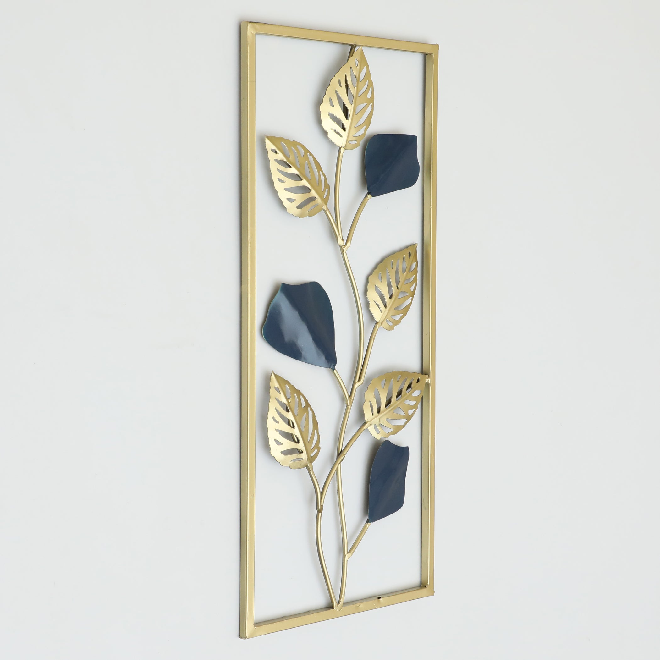 Vedas W-Namons Rectangular Leaf Wall Hanging
