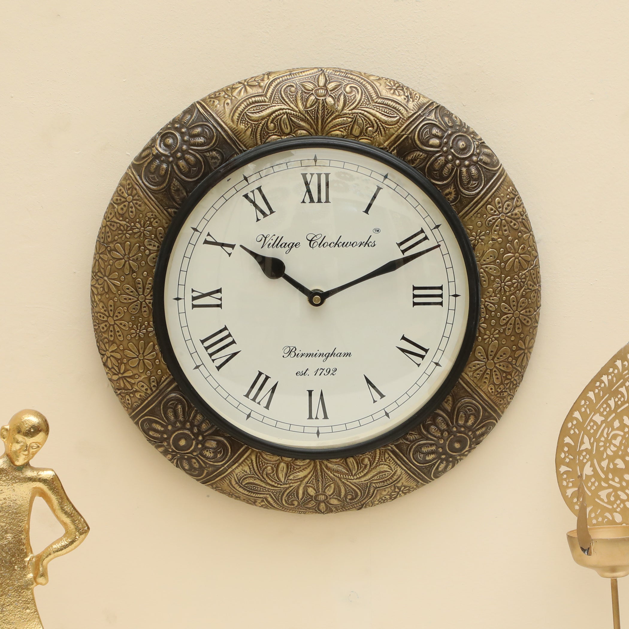 Vedas C-Zeya Heritage Wooden Polished and Brass Metal Fit Wall Clock with Dial
