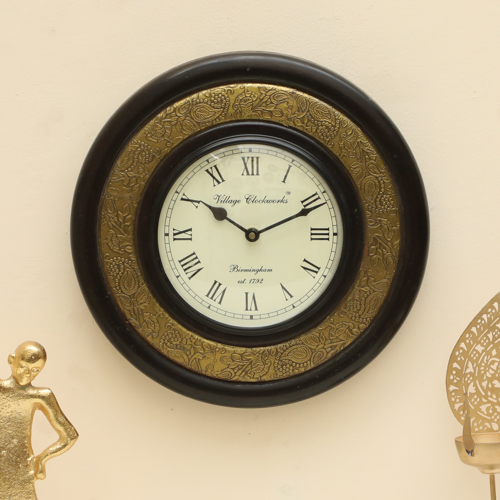 Vedas C-Navish Heritage Wooden Polished and Brass Metal Fit Wall Clock with Dial