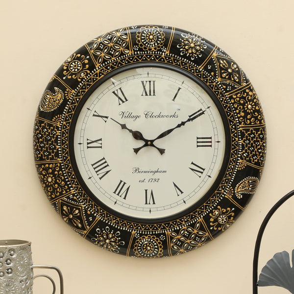 Vedas C Griva Handpainted Wooden Wall Clock with Dial dimensions