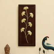 Vedas W Austin Leaf Wall Decor On Wooden Frame
