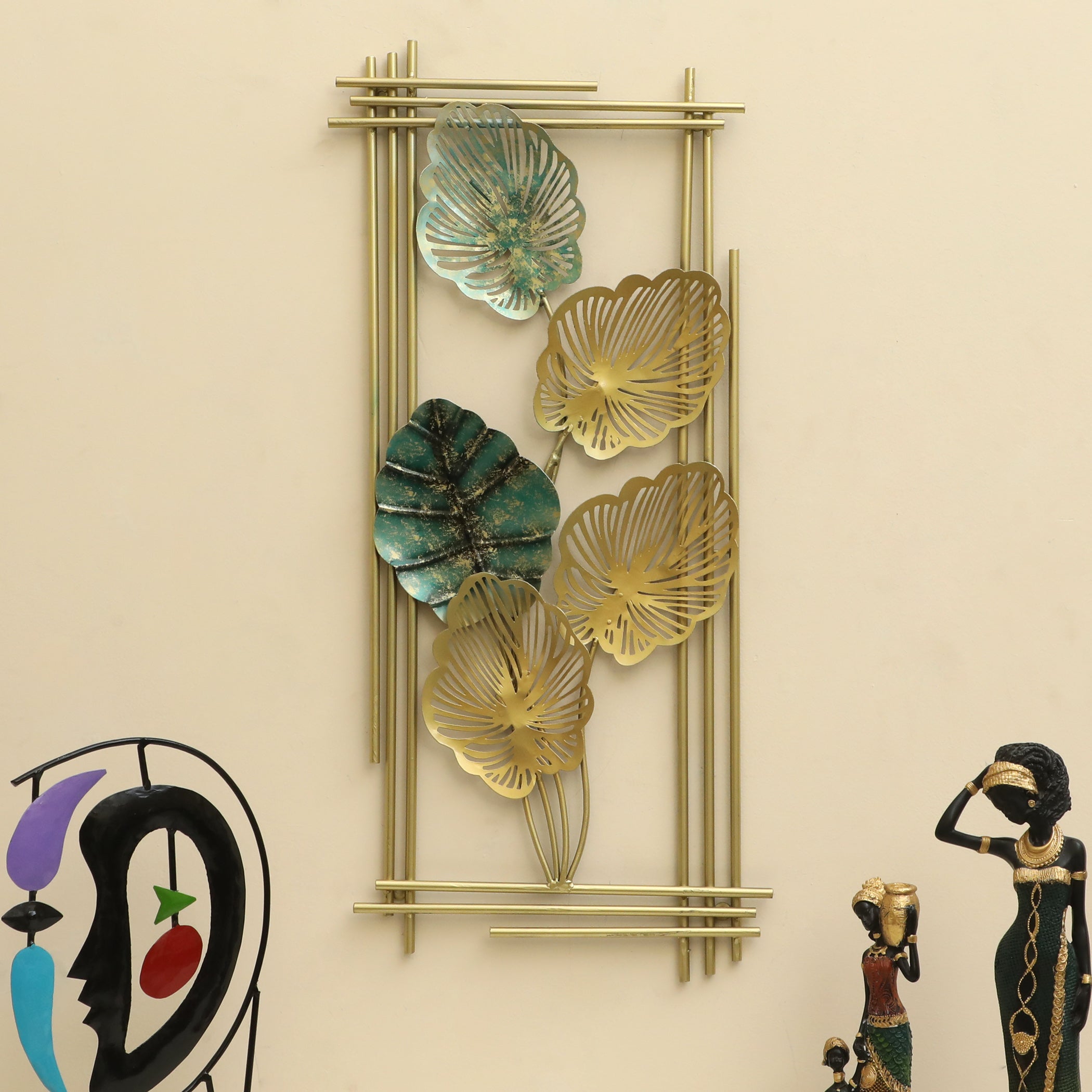 Vedas W-Teo Leaf Wall Decor