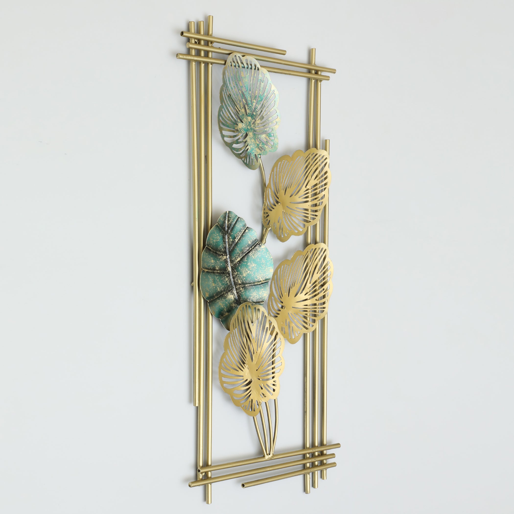 Vedas W-Teo Leaf Wall Decor