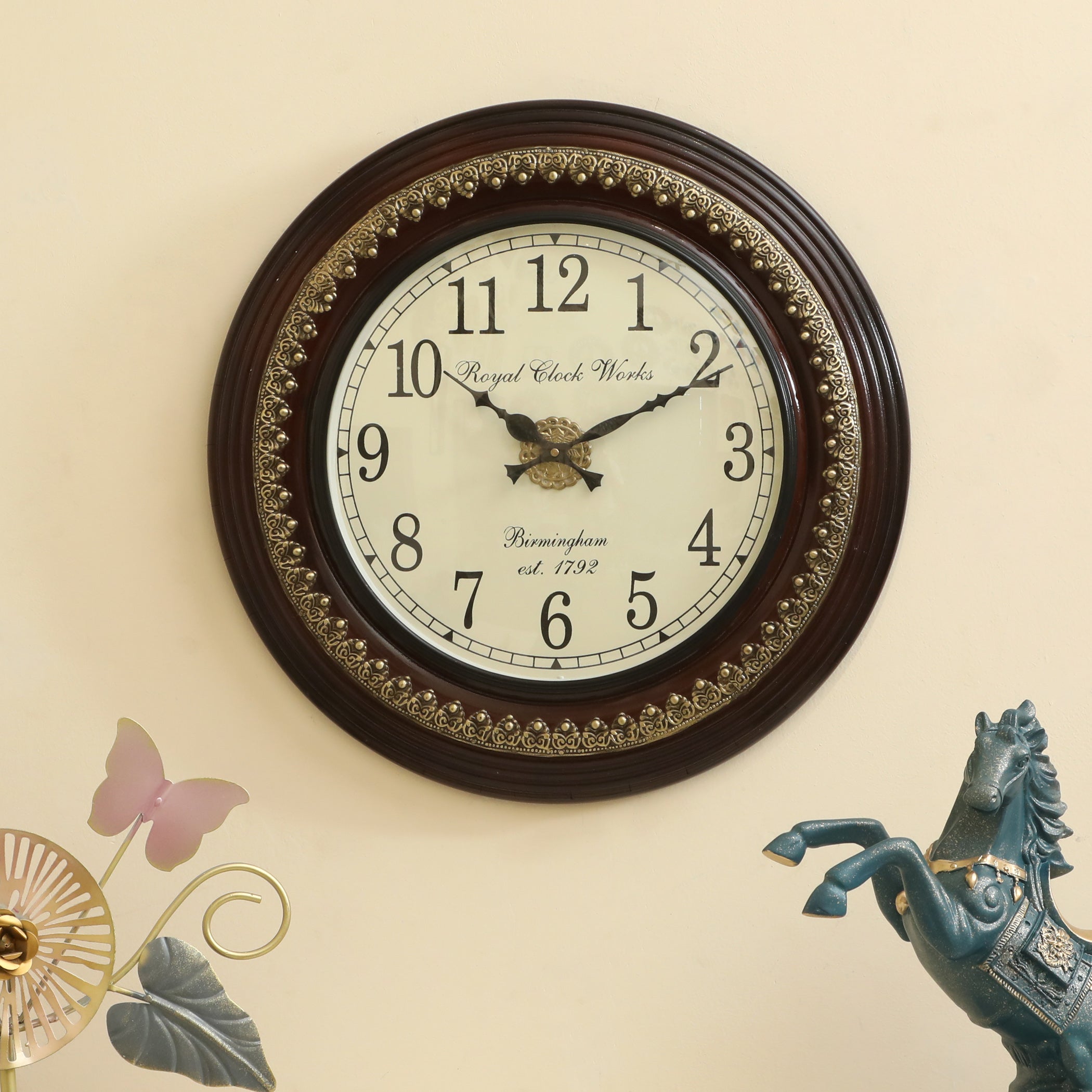 Vedas C-Nirav Wooden Wall Clock