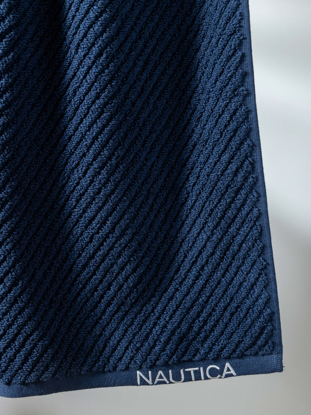 Cross View Sis-Bath Linen Navy Blue