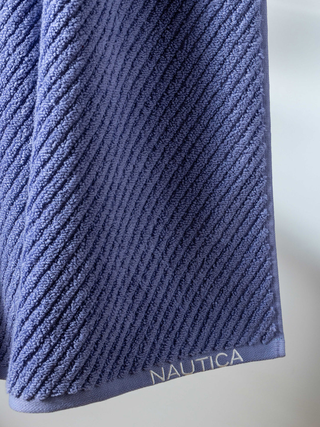 Cross View Sis-Bath Linen Grapemist